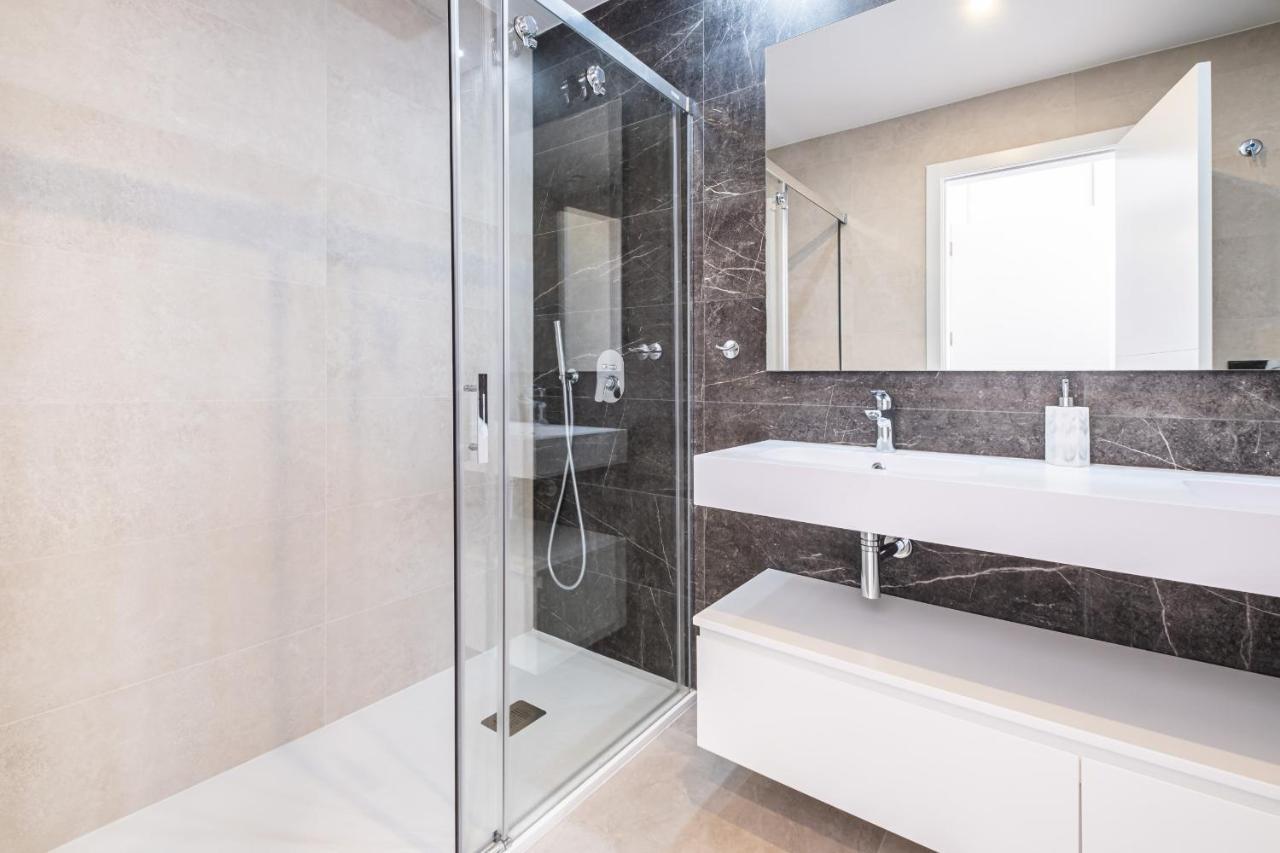 Sunset Cliffs Deluxe 8-49 Poniente